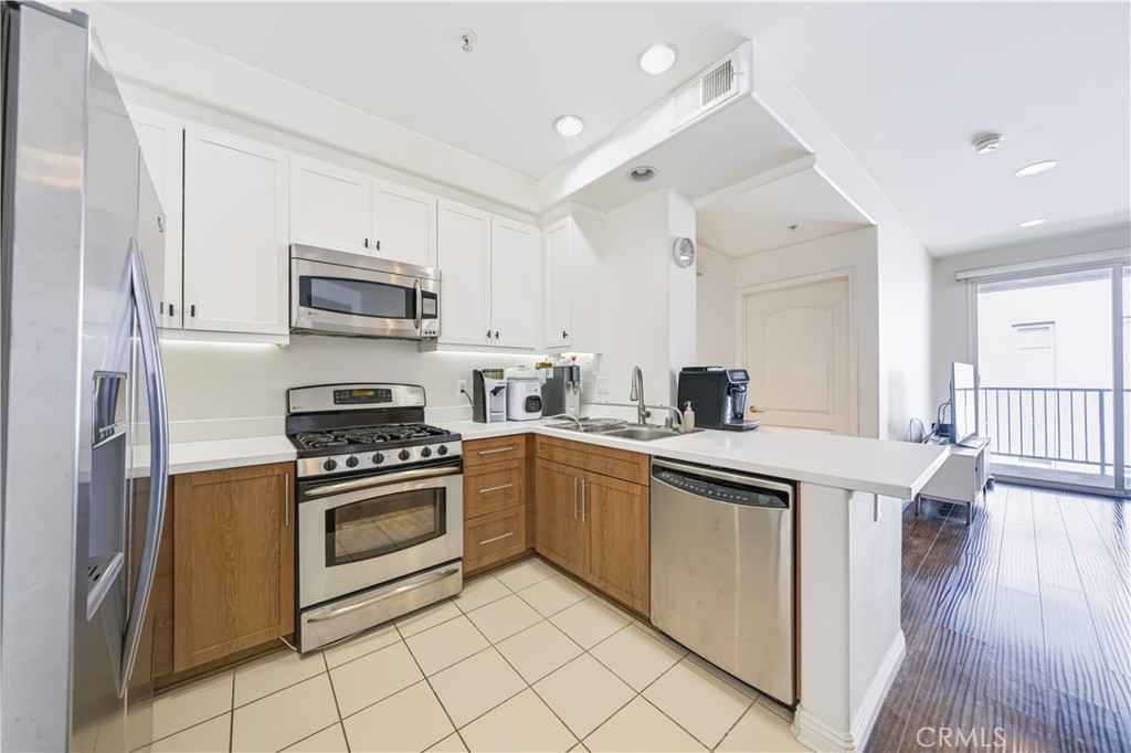 360 W Avenue 26 446 Property Photo 7