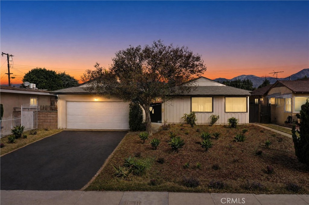 1187 Morning Sun Property Photo 1