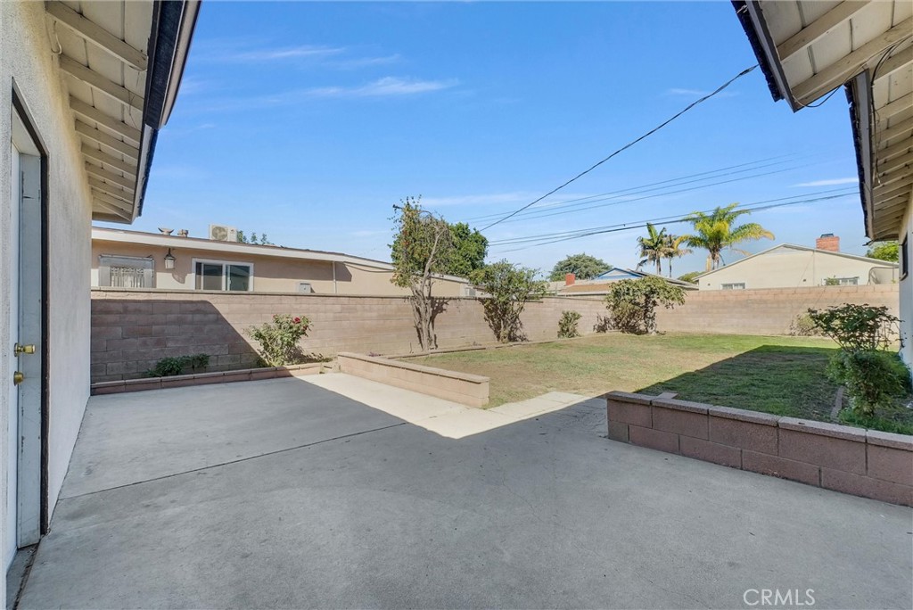1187 Morning Sun Property Photo 32