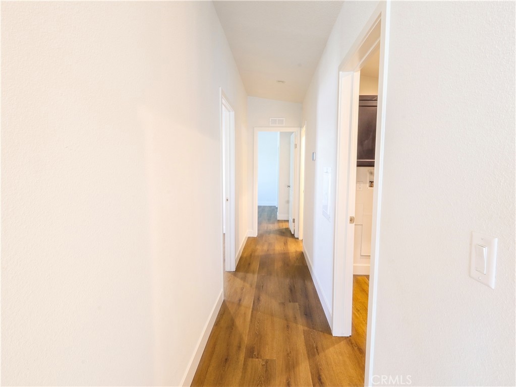 2300 S Sultana 214 Property Photo 19