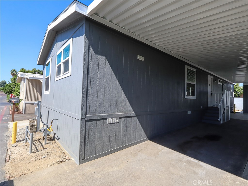 2300 S Sultana 214 Property Photo 43