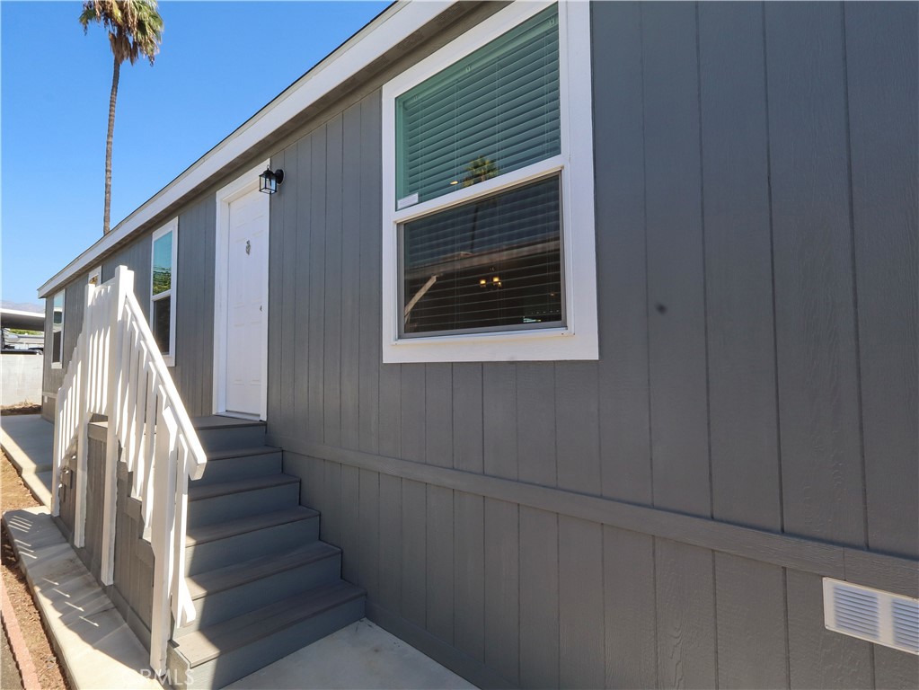 2300 S Sultana 214 Property Photo 46