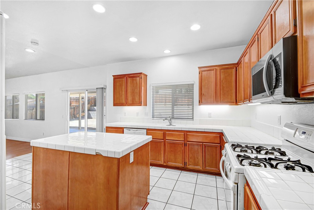 14680 Indian Wells Property Photo 9
