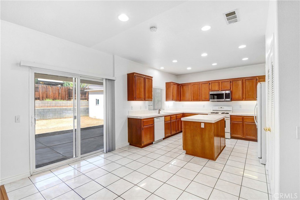 14680 Indian Wells Property Photo 10