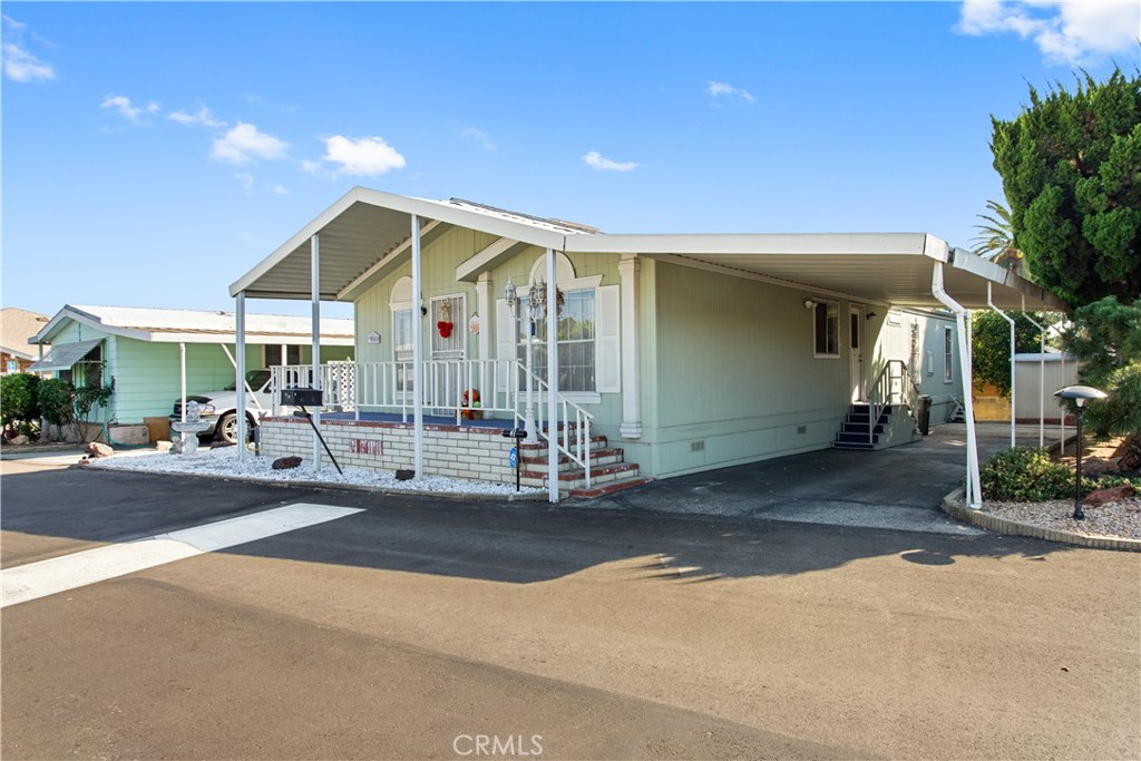 3530 Damien Avenue 3 Property Photo 1