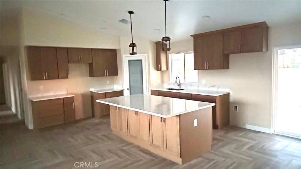 16646 Hagador Avenue Property Photo 3