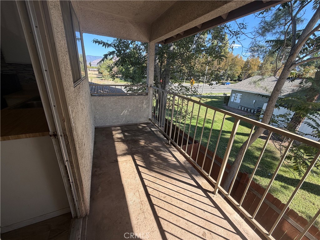 532 E Lugonia Avenue C Property Photo 6