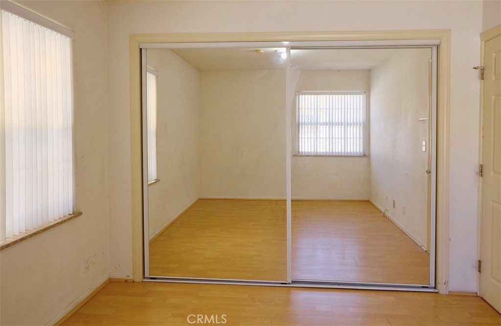 1746 Jackson Ave Property Photo 16