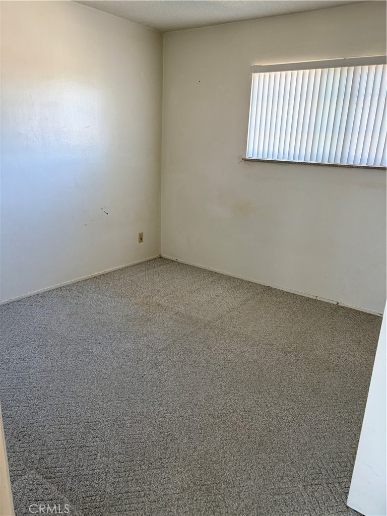 1746 Jackson Ave Property Photo 26
