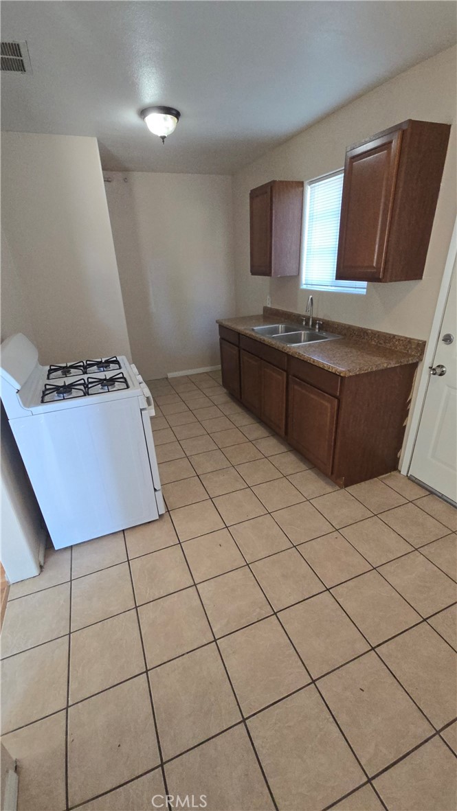 8642 Bennett Property Photo 8