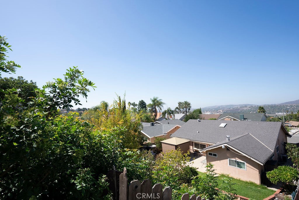 1029 Twin Canyon Property Photo 3