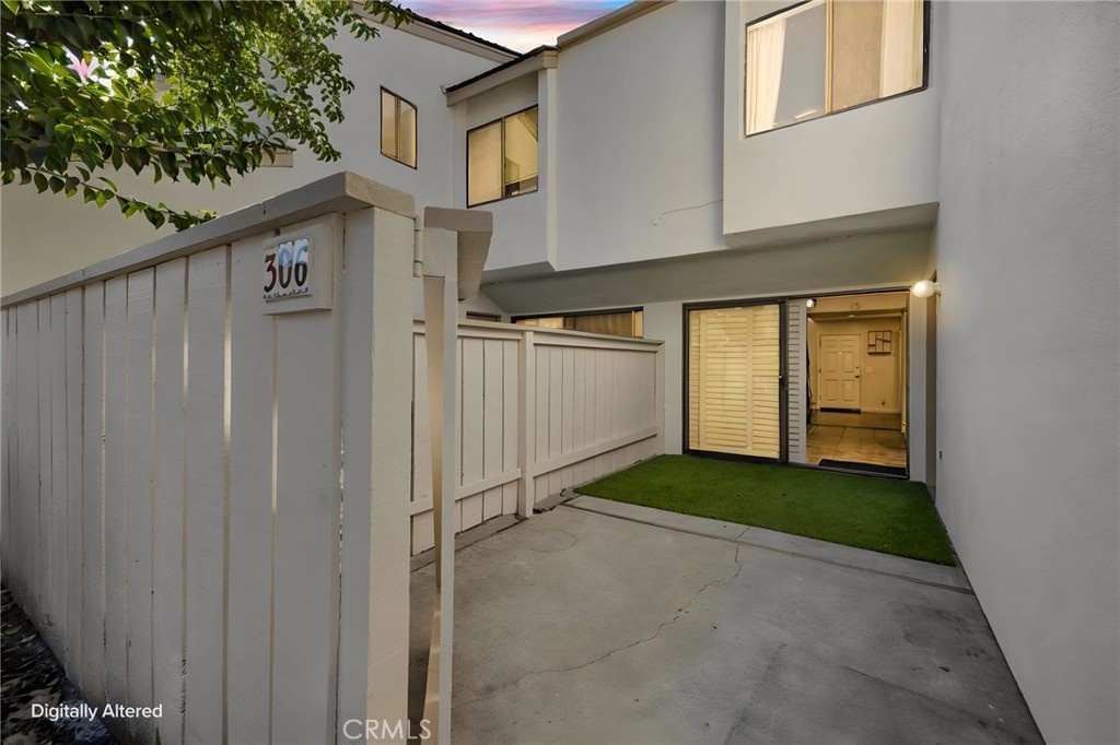 306 Calico Court Property Photo 34
