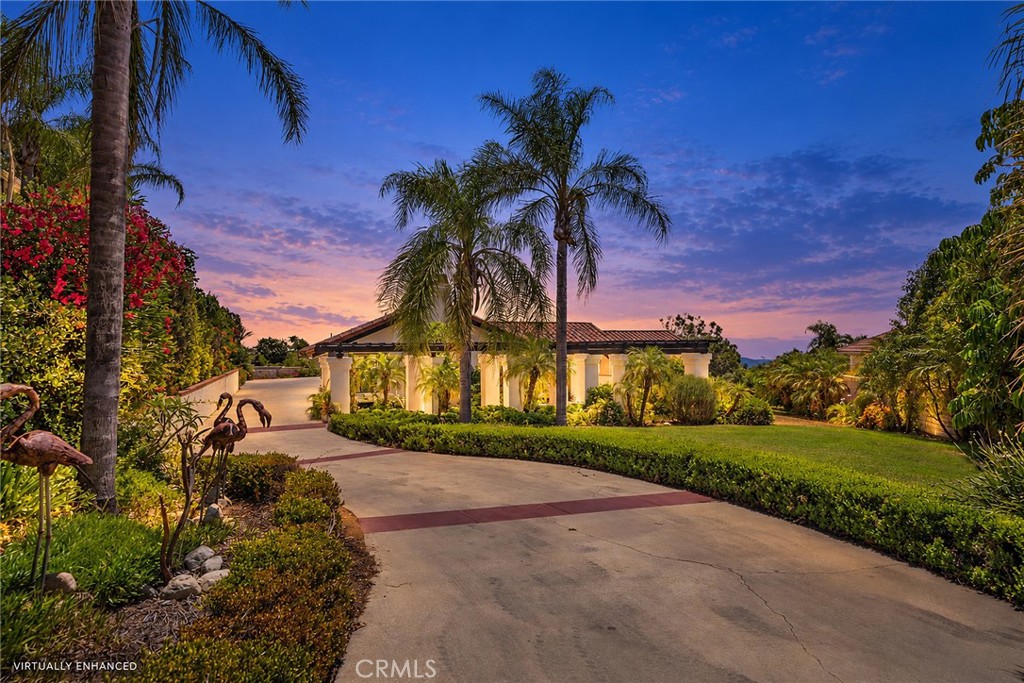 5087 Granada Court Property Photo 1