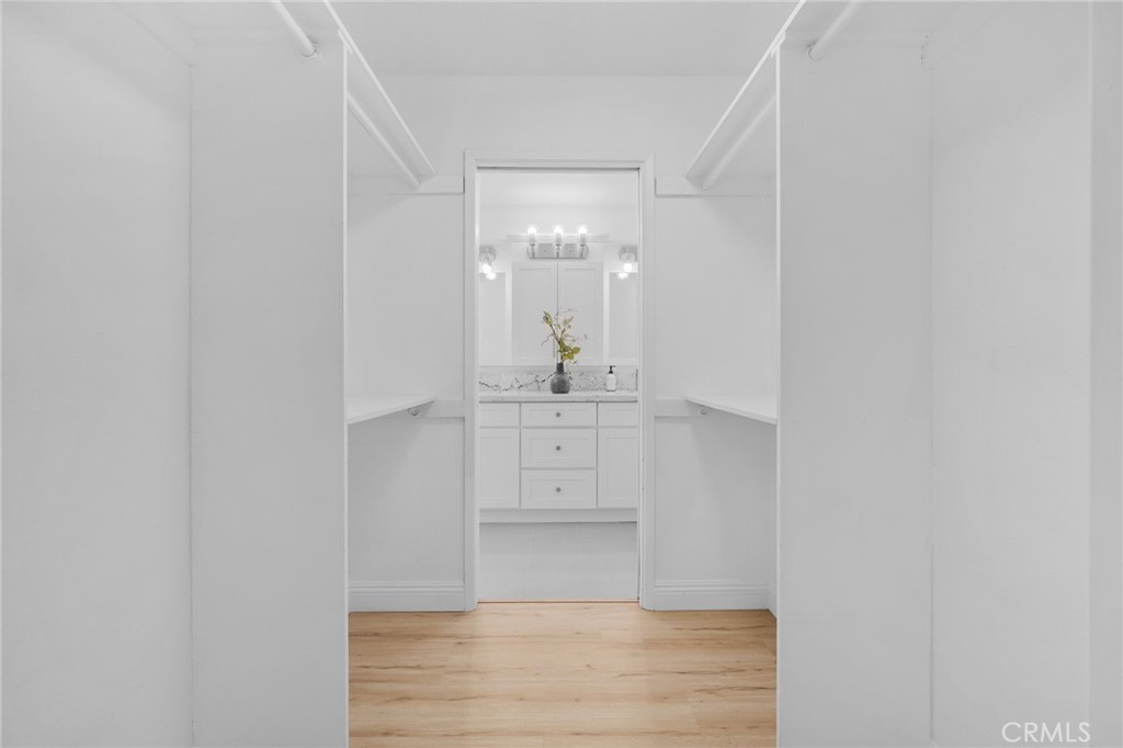 5087 Granada Court Property Photo 21