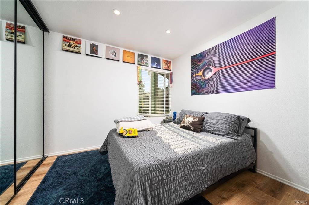 1342 W 8th Street Property Photo 20