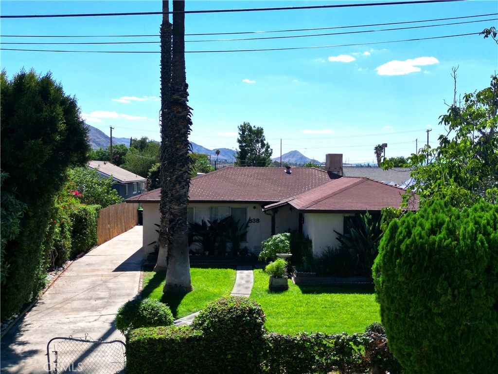 838 E G Property Photo 1
