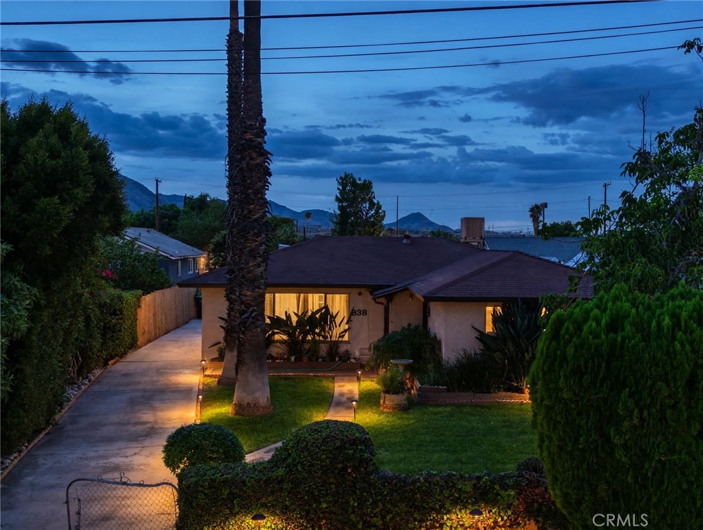 838 E G Property Photo 2
