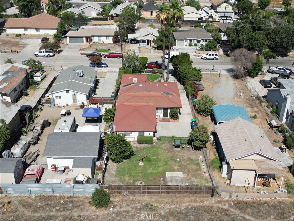 838 E G Property Photo 21