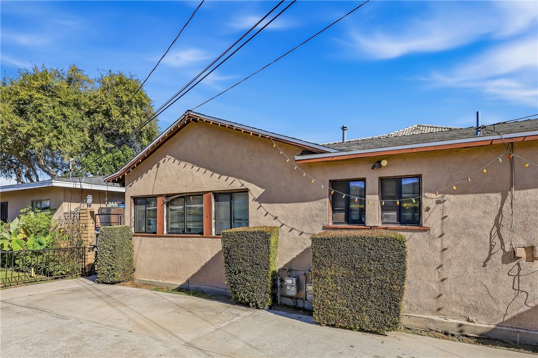 3922 Rowland Property Photo 10