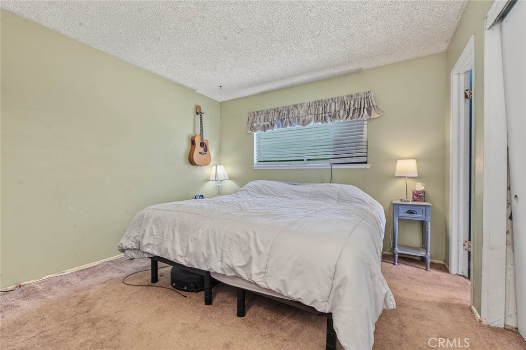 14990 Oakwood Property Photo 17