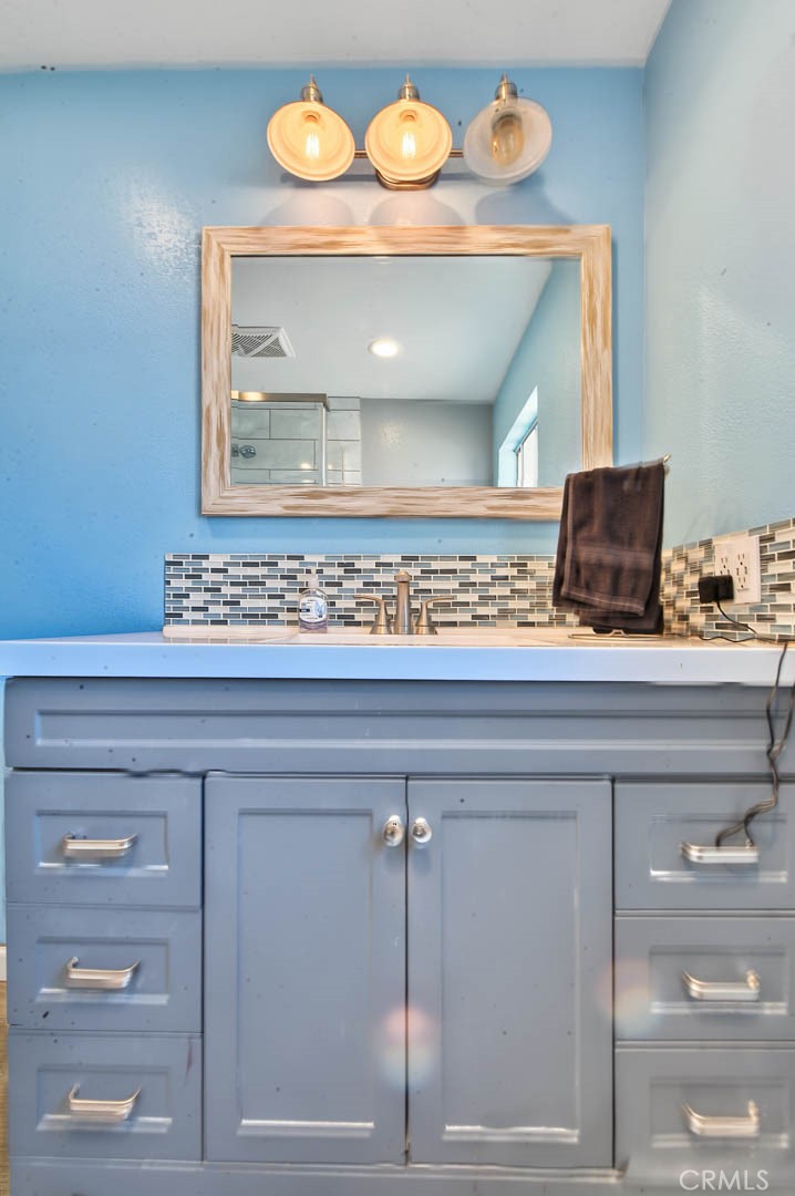 14990 Oakwood Property Photo 21