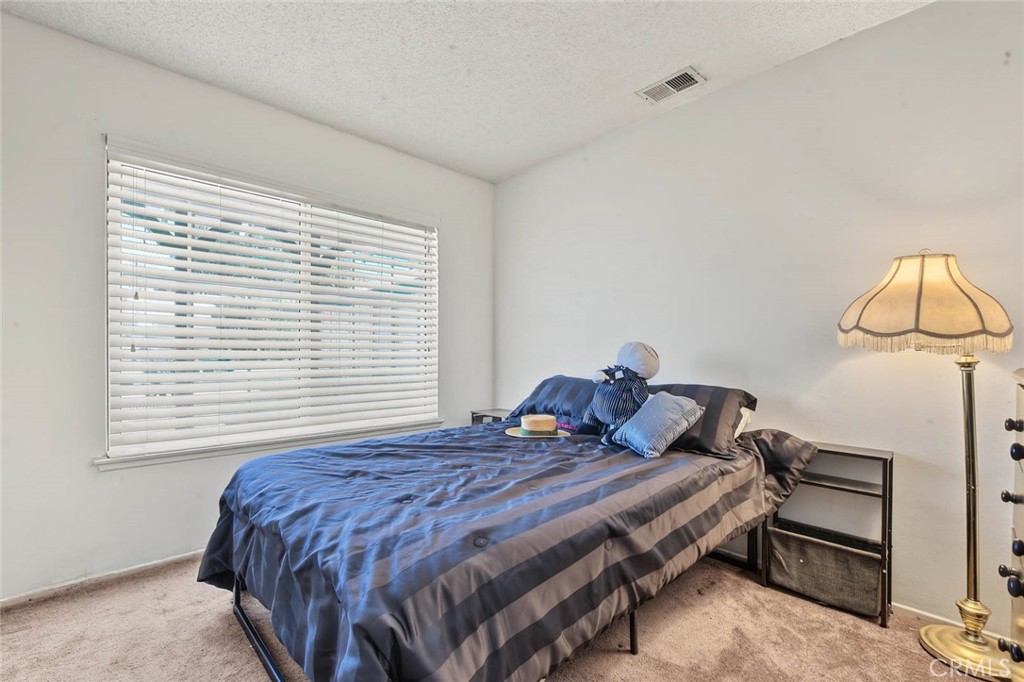 14990 Oakwood Property Photo 24
