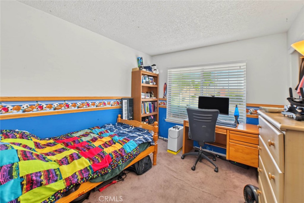 14990 Oakwood Property Photo 29