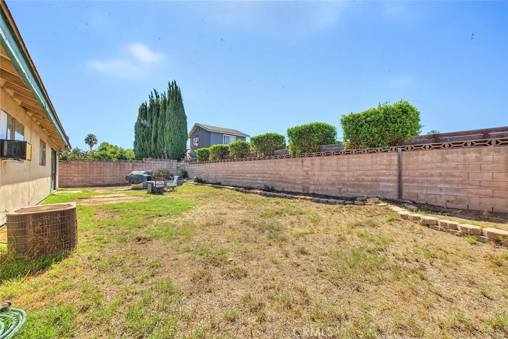 14990 Oakwood Property Photo 31