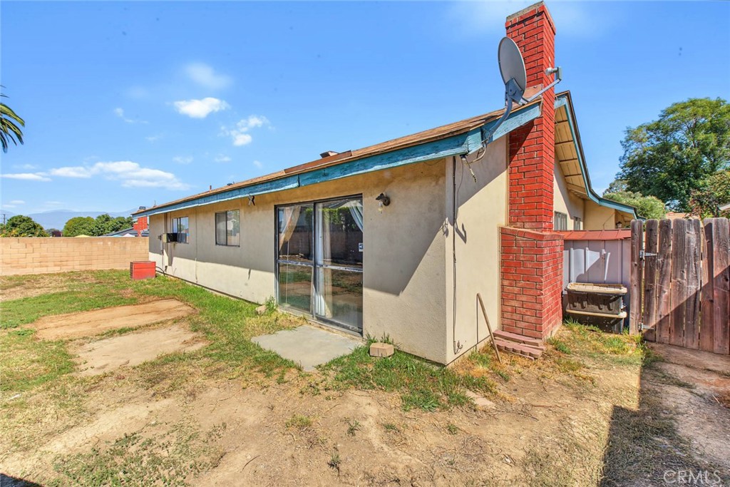 14990 Oakwood Property Photo 32