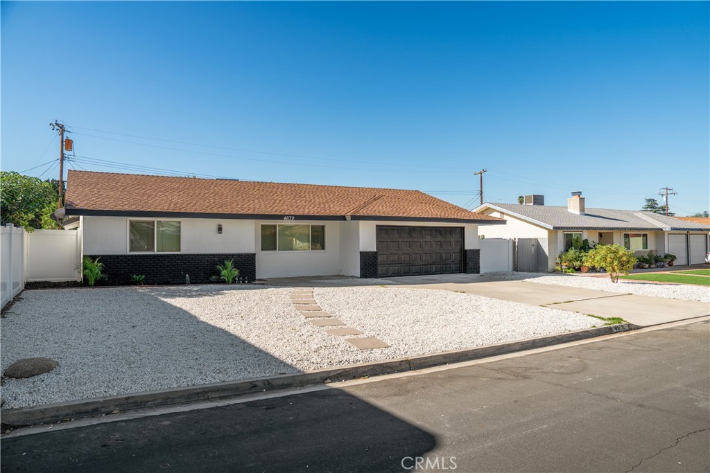 41179 Collegian Way Property Photo 1