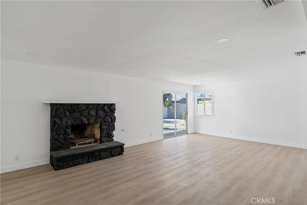 41179 Collegian Way Property Photo 9