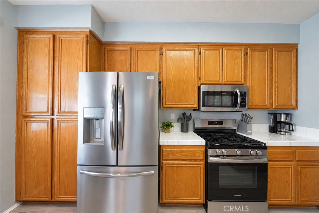 41168 Vincennes Court Property Photo 20