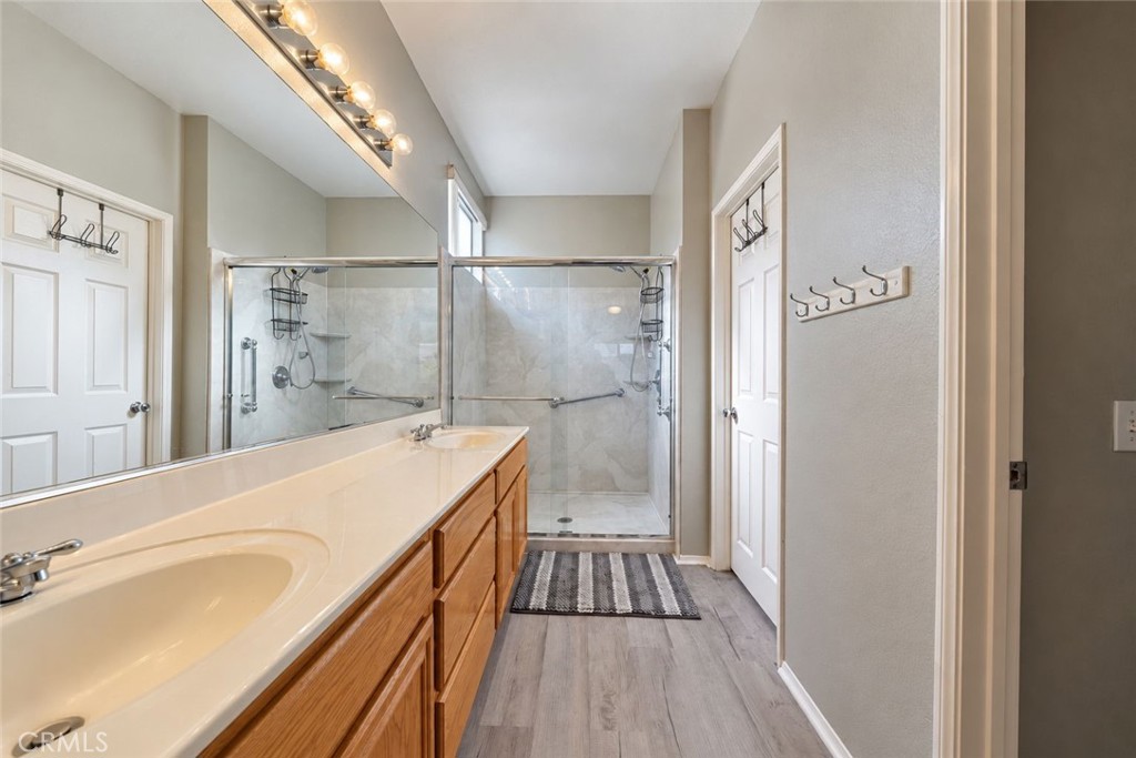 41168 Vincennes Court Property Photo 32