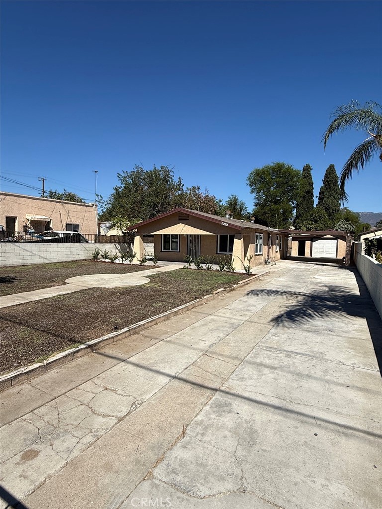 1084 W 14th Street Property Photo 2