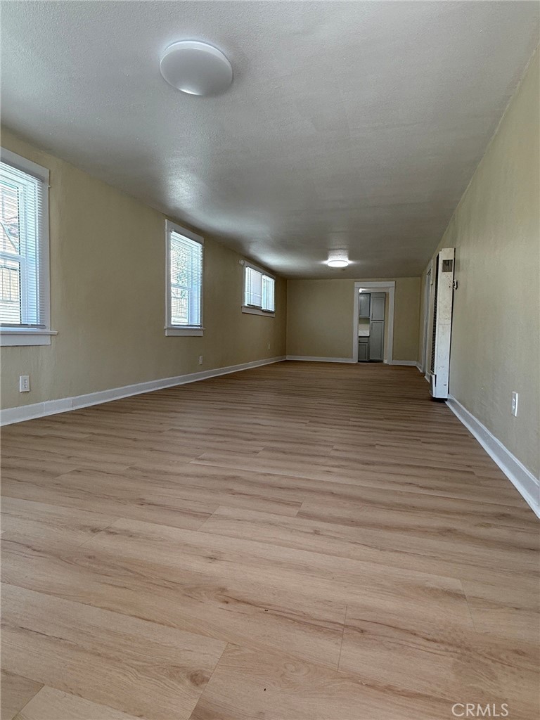 1084 W 14th Street Property Photo 5