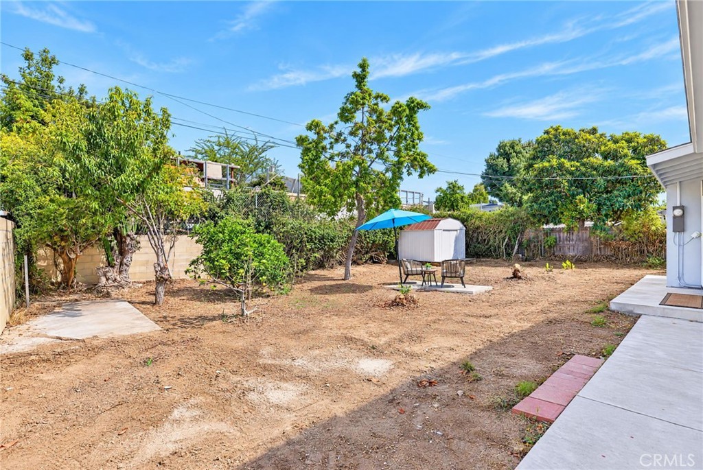 1535 3rd Property Photo 27