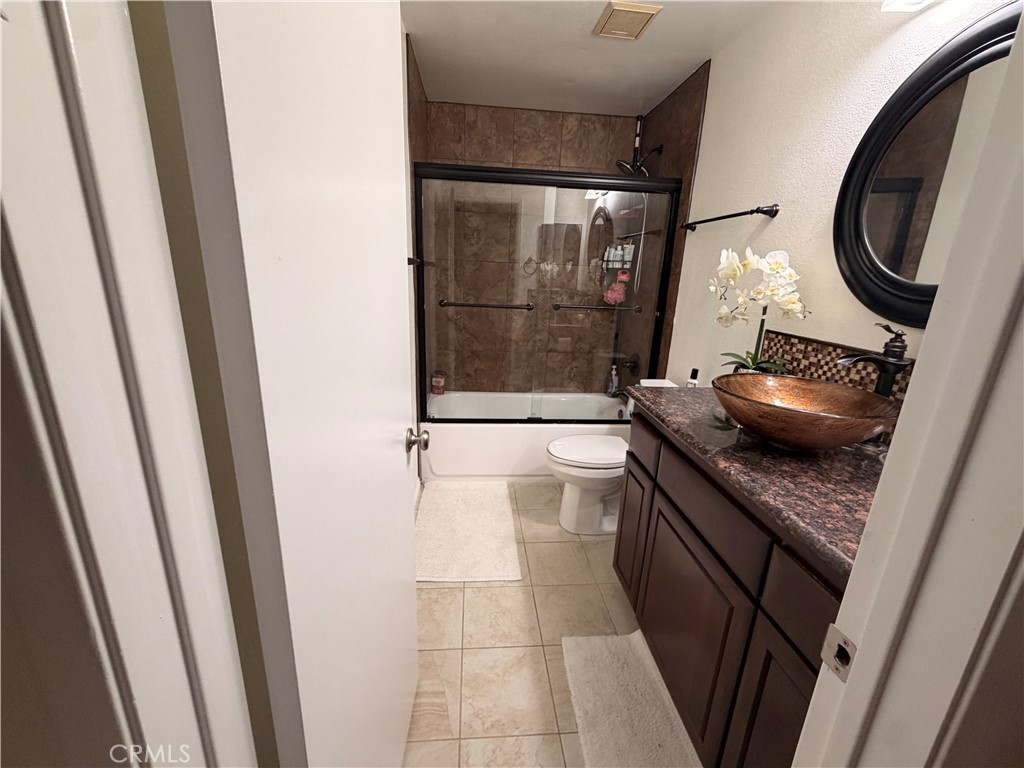 5885 El Cajon Property Photo 11
