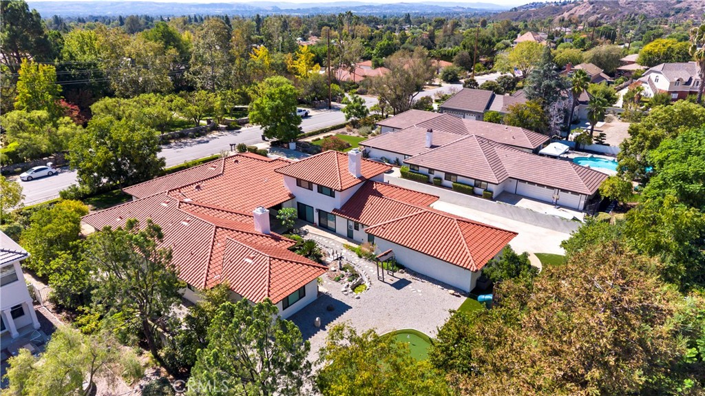 831 Pomello Property Photo 4