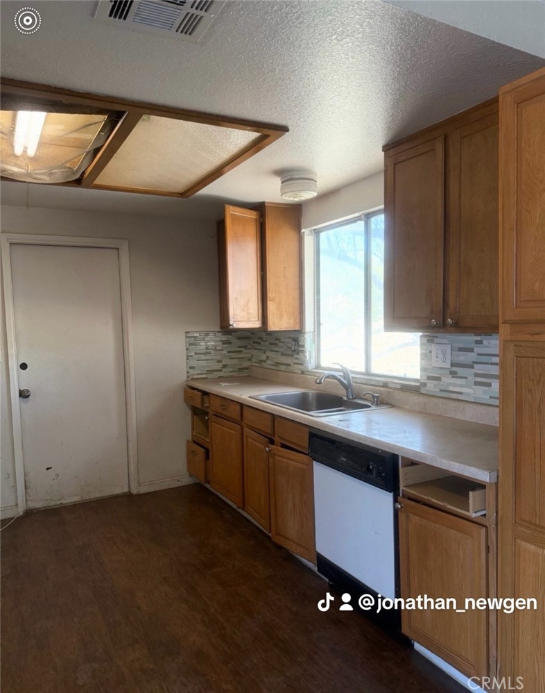 17821 Capri Property Photo 4