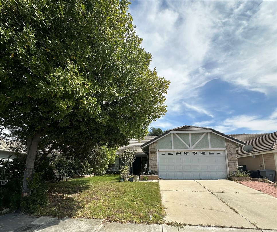 7175 Daybreak Property Photo 1