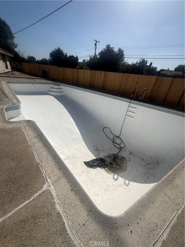 11810 Mollyknoll Ave Property Photo 1
