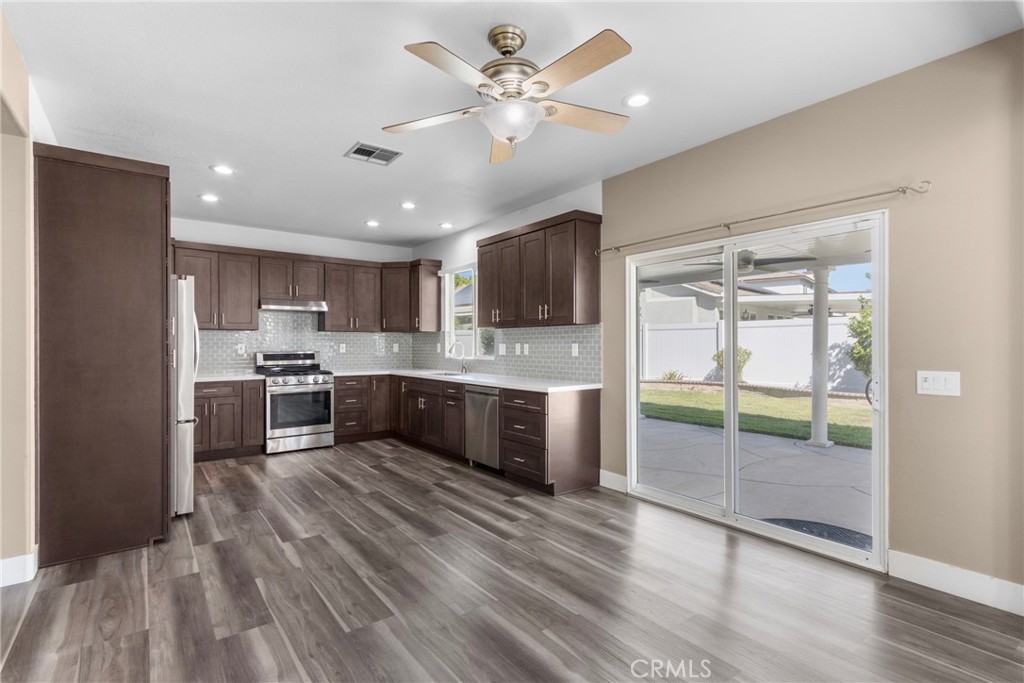 13422 Apricot Tree Property Photo 24