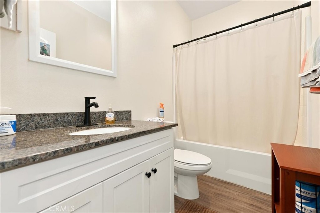 26994 Claystone Property Photo 13