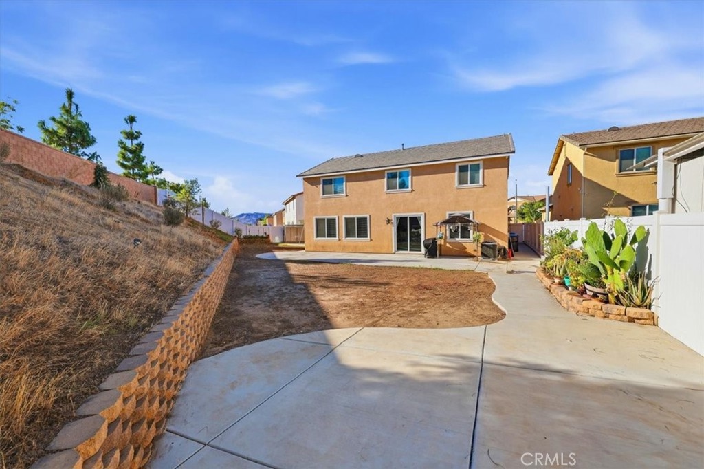 26994 Claystone Property Photo 22