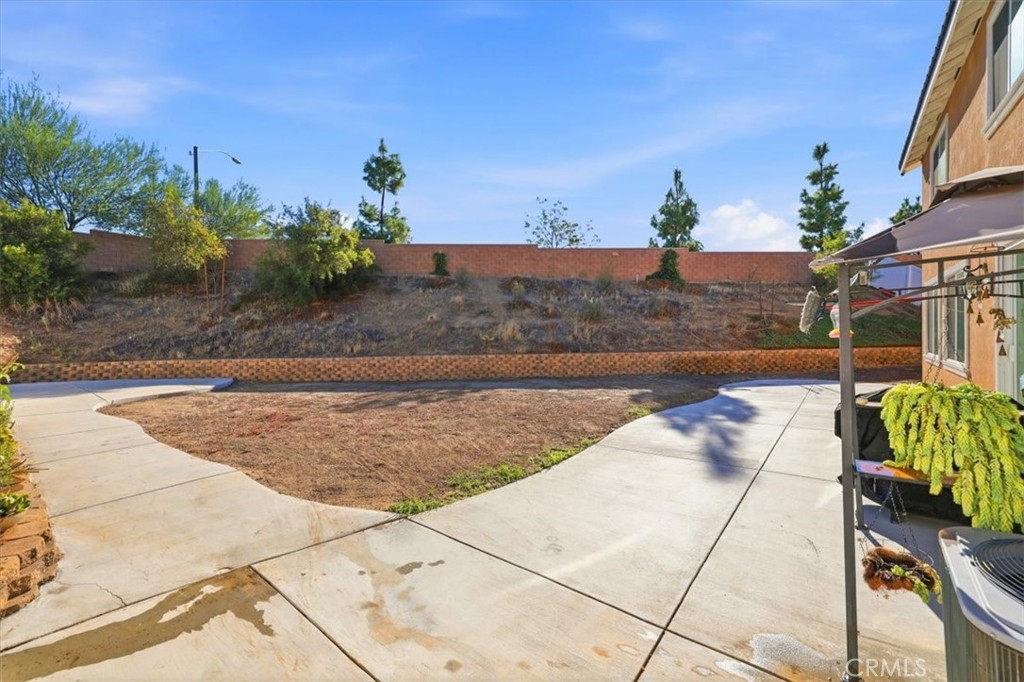 26994 Claystone Property Photo 24