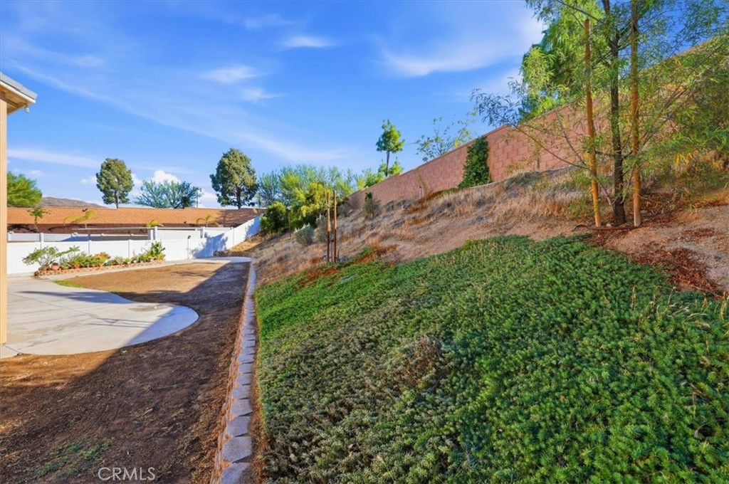 26994 Claystone Property Photo 27