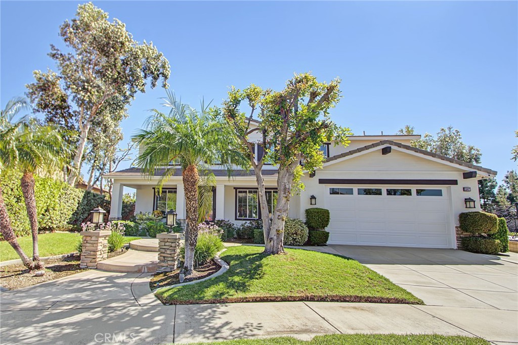 5967 Sandown Place Property Photo 5