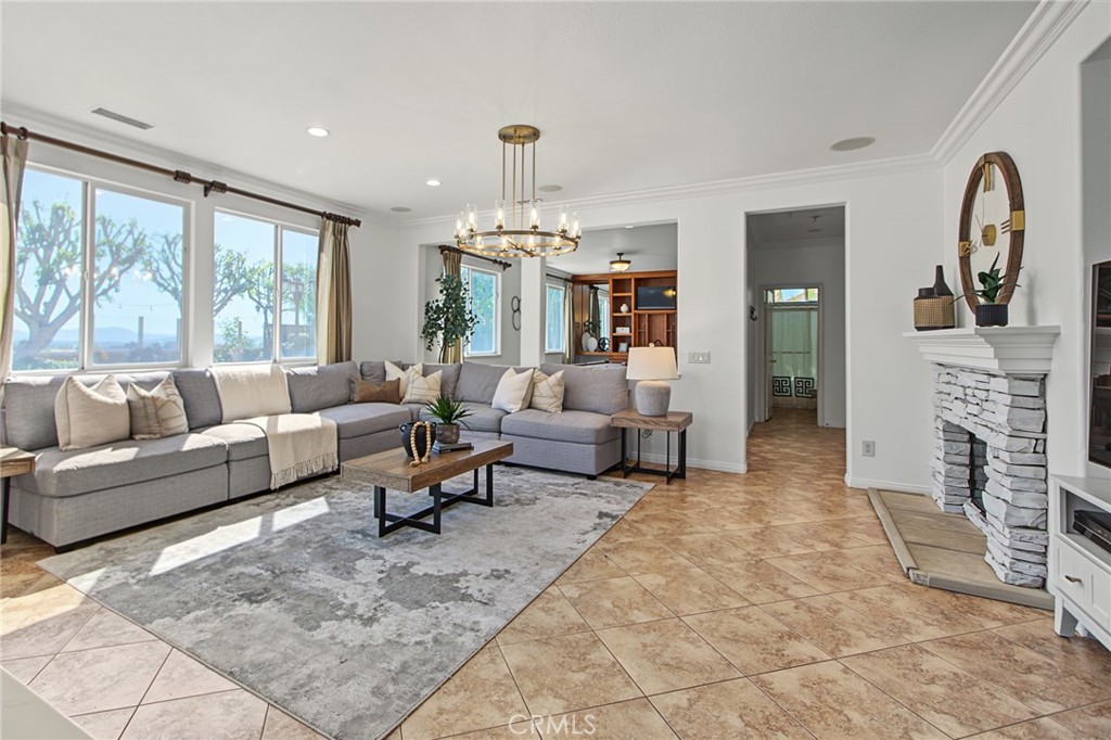 5967 Sandown Place Property Photo 15