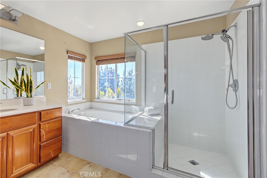 5967 Sandown Place Property Photo 27