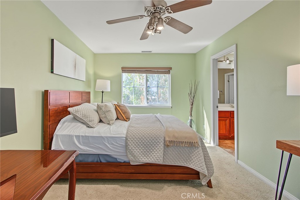 5967 Sandown Place Property Photo 28